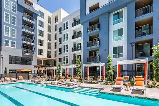 808 West Apartments - San Jose, CA - Photo 11