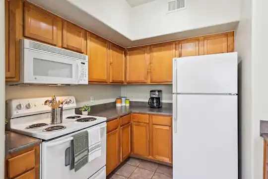 The Villas at Camelback Crossing - Glendale, AZ - Photo 27