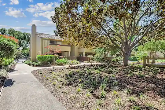 Summerwood Apartments - Santa Clara, CA - Photo 50