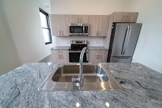 Barton Apartments - Buffalo, NY - Photo 36
