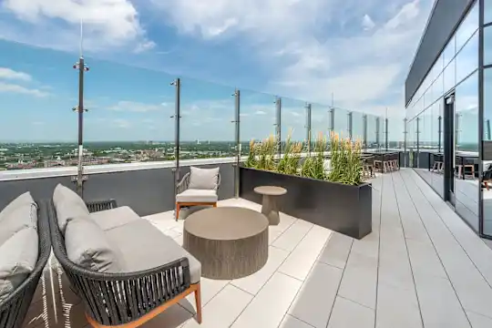 Eastline Residences - Dallas, TX - Photo 22