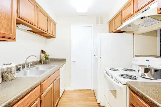 Bentley Green Apartment Homes - Jacksonville, FL - Photo 64