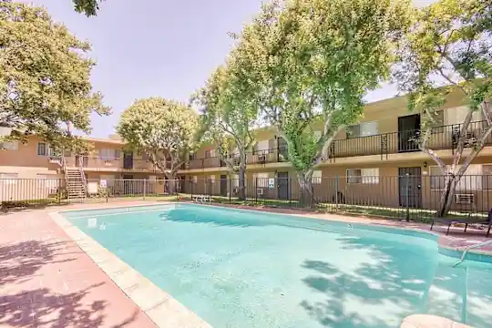 Giardini Bella Apartments - Riverside, CA - Photo 32