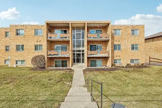 Montana Ridge Apartments - Cincinnati, OH - Photo 1