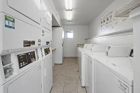 Phoenix Apts. - El Paso, TX - Photo 25