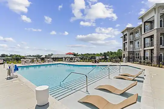 Accent Berkeley Place - Charlotte, NC - Photo 17