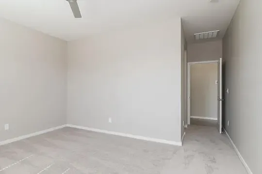 Sunset Point - Phoenix, AZ - Photo 29