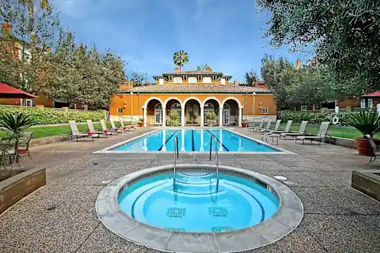Villa Torino - San Jose, CA - Photo 7