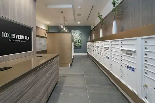10X Riverwalk (4 West Las Olas) - Fort Lauderdale, FL - Photo 21