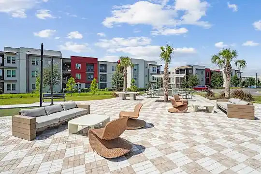 Tropia Luxury Apartments - Jacksonville, FL - Photo 34