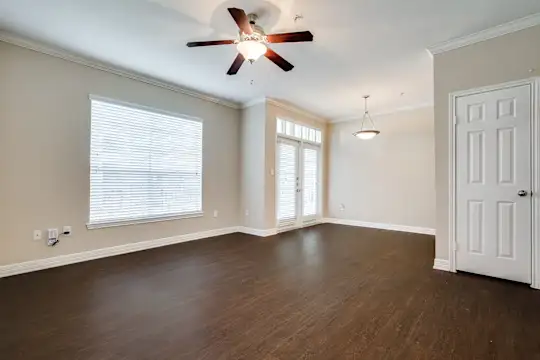 The Lexington Apartments - Houston, TX - Photo 10