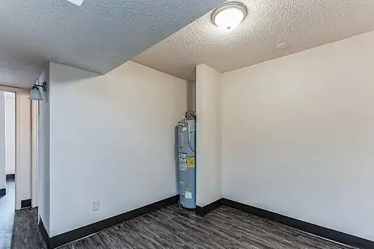 Hilldale Apartments - Memphis, TN - Photo 8