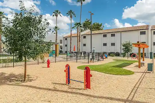 Tides on 51st - Phoenix, AZ - Photo 5