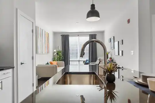 Gallerie Apartments - Kansas City, MO - Photo 7