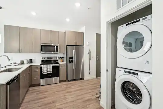 Parq on Boulder - Las Vegas, NV - Photo 20