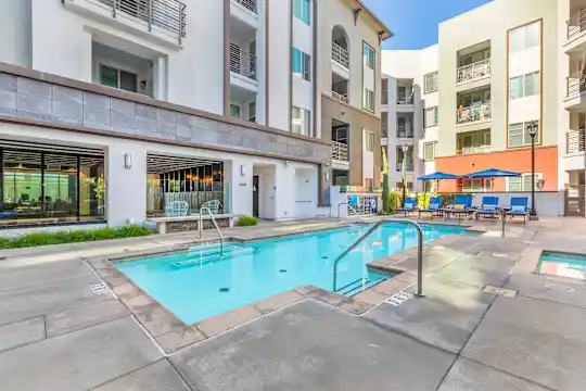 Metro Gateway Apartment Homes - Riverside, CA - Photo 2
