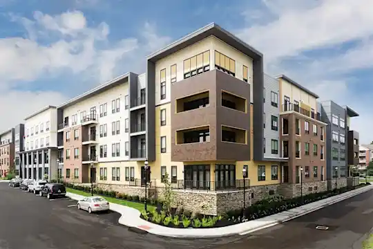 The RED Apartments & Townhomes - Cincinnati, OH - Photo 10