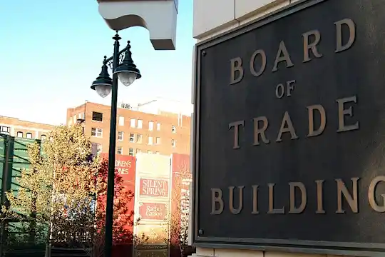 Board of Trade Lofts - Kansas City, MO - Photo 2