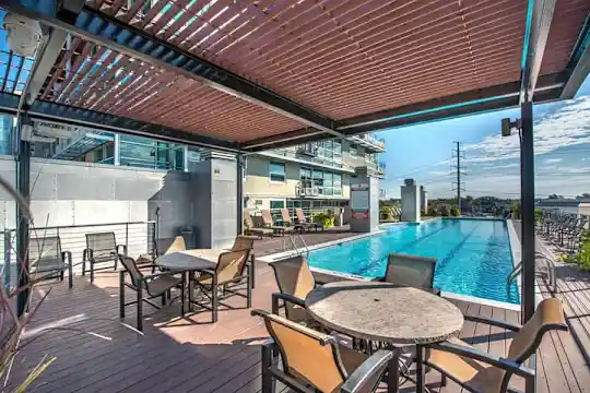 Lofts at Mockingbird Station Apartments - Dallas, TX - Photo 16