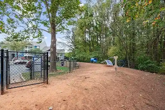 Park 2300 - Charlotte, NC - Photo 19
