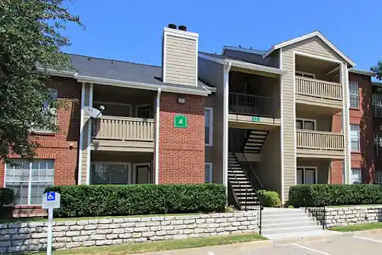 Preston Village Apartments - Dallas, TX - Photo 24
