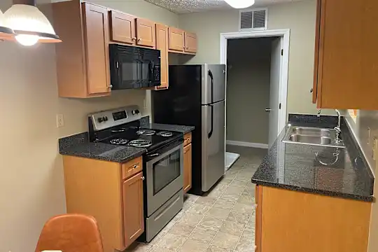 Fox Lake Apartment Homes - Knoxville, TN - Photo 13