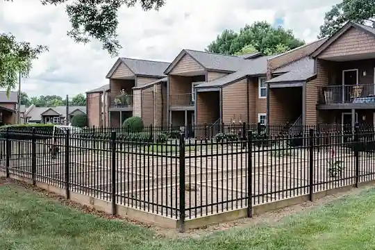 Central Pointe - Charlotte, NC - Photo 24