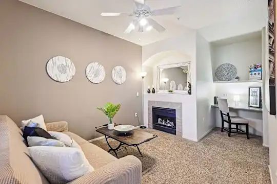 The Villas at Camelback Crossing - Glendale, AZ - Photo 40