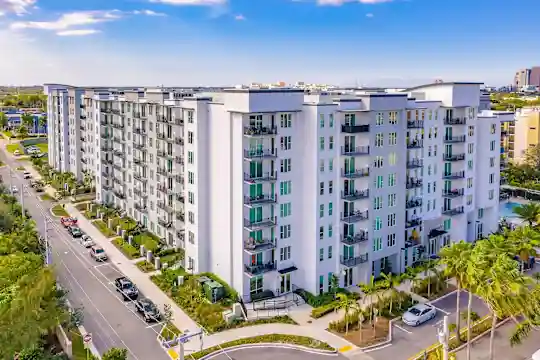 10X Fort Lauderdale - Fort Lauderdale, FL - Photo 59