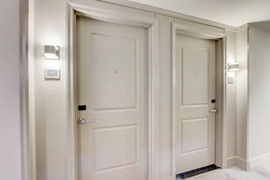 The Apartments at Lincoln Common - Chicago, IL - Photo 4