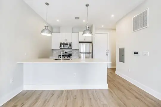 665-669 Grand Street - Jersey City, NJ - Photo 2