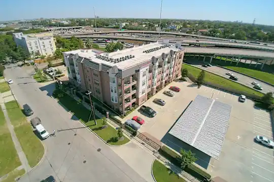 Midtown Grove - Houston, TX - Photo 7