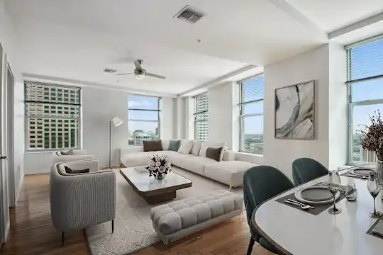 The Strand Apartments - New Orleans, LA - Photo 2