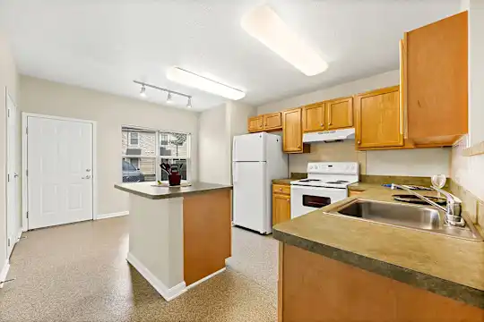 Tremont Pointe Apartments - Cleveland, OH - Photo 4
