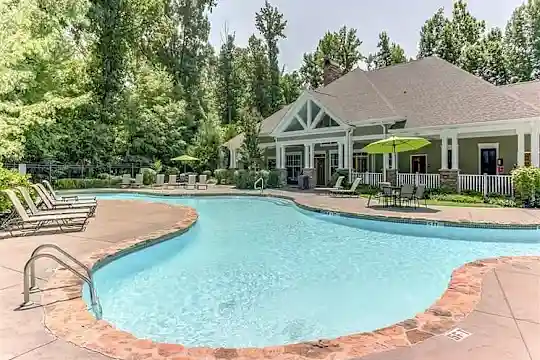 Highlands Apartment Homes - Bartlett, TN - Photo 2