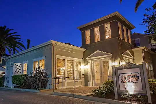 The Carlyle - San Jose, CA - Photo 20