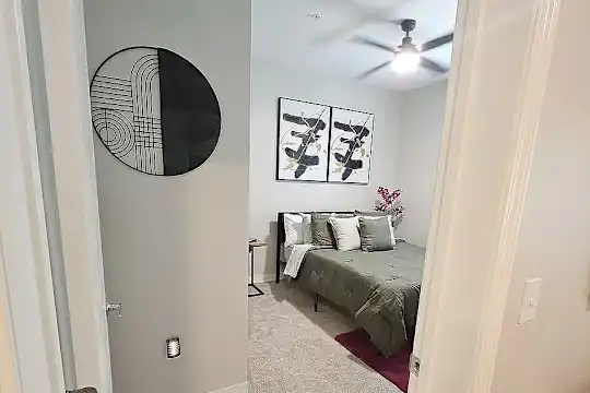 One Nine Vine Apartments - Kansas City, MO - Photo 13