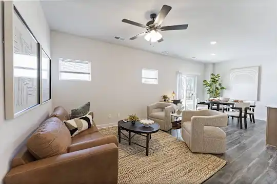 Barry West Townhomes - Kansas City, MO - Photo 4