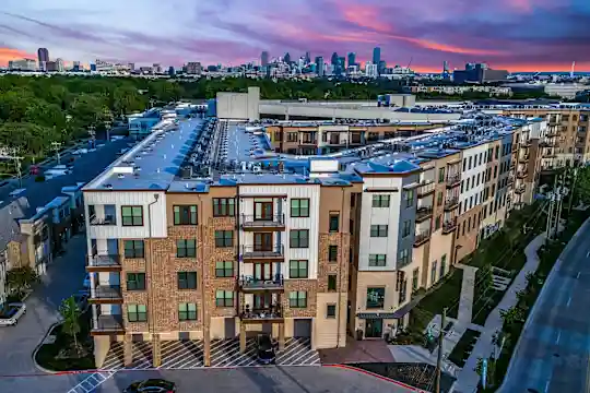 Lenox Dentwood - Dallas, TX - Photo 43