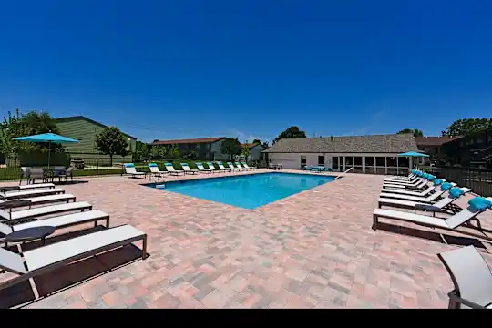 Element at Cedar Bluff - Knoxville, TN - Photo 30