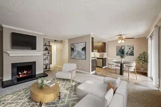 La Valencia Apartment Homes - Campbell, CA - Photo 3
