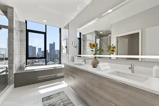 Aurelien - Chicago, IL - Photo 27