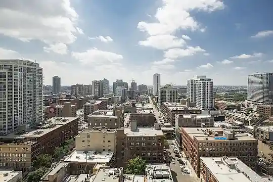 Exhibit on Superior - Chicago, IL - Photo 8