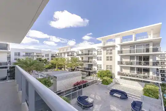 Emera Port Royale - Fort Lauderdale, FL - Photo 39