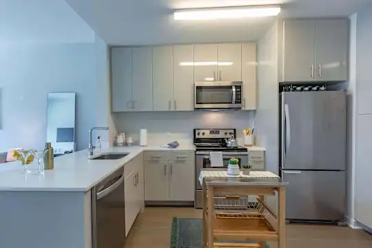 485 Marin - Jersey City, NJ - Photo 11