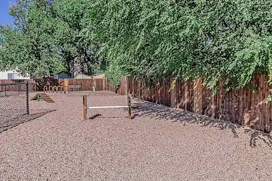 Monroe - Colorado Springs, CO - Photo 21