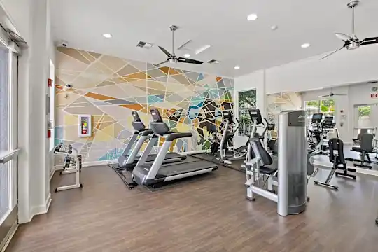 Pavona Apartments - San Jose, CA - Photo 22