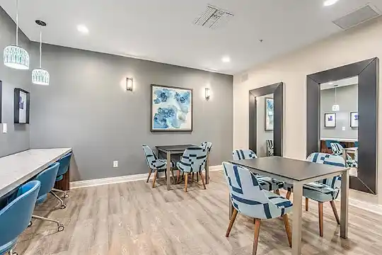 Stone Canyon Apartments - Riverside, CA - Photo 23
