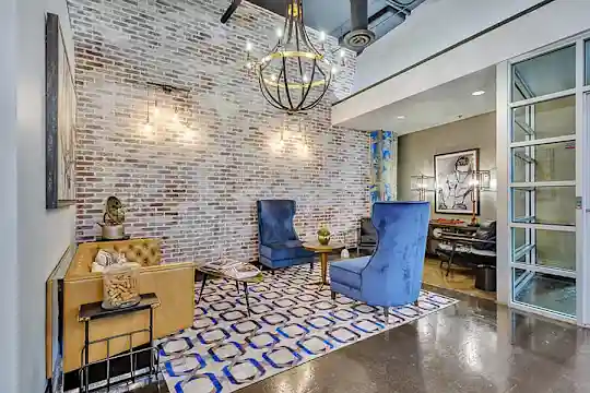 Lofts at Mockingbird Station Apartments - Dallas, TX - Photo 22