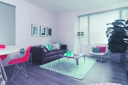 Innova Apartments - Cleveland, OH - Photo 45